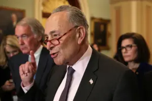 Demócratas preparan ofensiva migratoria tras bloqueo republicano