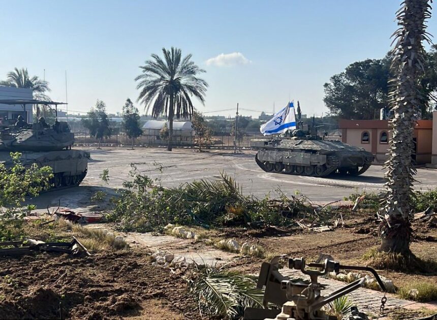 Tensión entre Israel y Palestina: Fuerzas israelíes toman control del paso fronterizo de Rafah